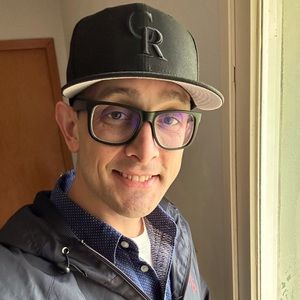 Meet your Posher, Zachary